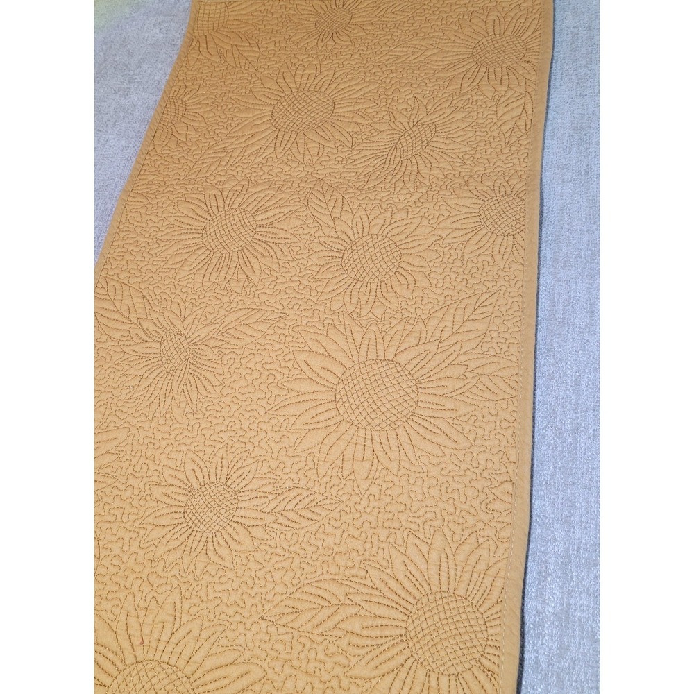 Tommy Bahama Gold Sunflowers Quilted Gorgeous Table Runner 72" x 14.5" - Picture 4 of 10